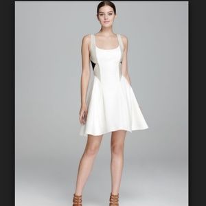 Alice + Olivia White Dress Clifton Fit and Fare